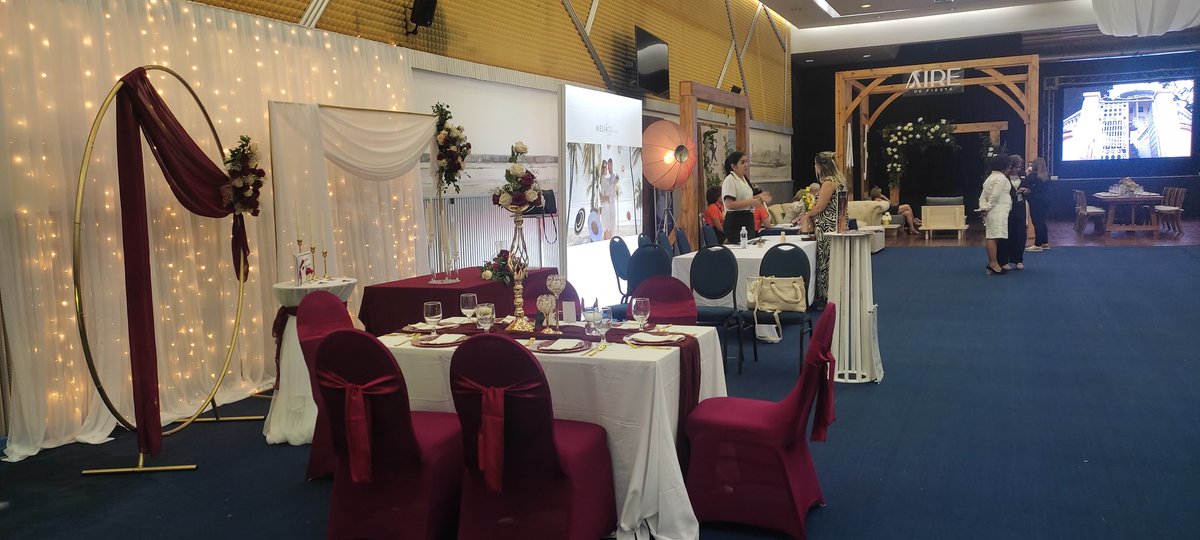 cubasol1's tweet photo. ✨Estamos en modo #expobodas Nos sumamos a la iniciativa de @CubaturCuba. En nuestras empresas hay un gran potencial para este mercado. Instalaciones a la medida, servicios gastronómicos, formatos artísticos, autos panorámicos y de lujo, y hasta una embarcación si así lo soñara👌 https://t.co/s7chp8Qn9N