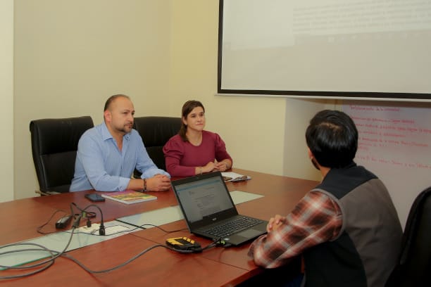 📌Reunión con el Viceministro de <a href="/Cultura_Ec/">Viceministerio de Cultura y Patrimonio 🇪🇨</a>, <a href="/SandovalGSD/">Galo Sandoval</a> y la Directora Técnica Zonal 7 del <a href="/INPCEcuador/">INPC Ecuador</a>, Diana Veintimilla | Monitoreo de incendios en Loja

En Loja, mantenemos un monitoreo constante sobre los incendios registrados en la región. Aunque no existe una amenaza