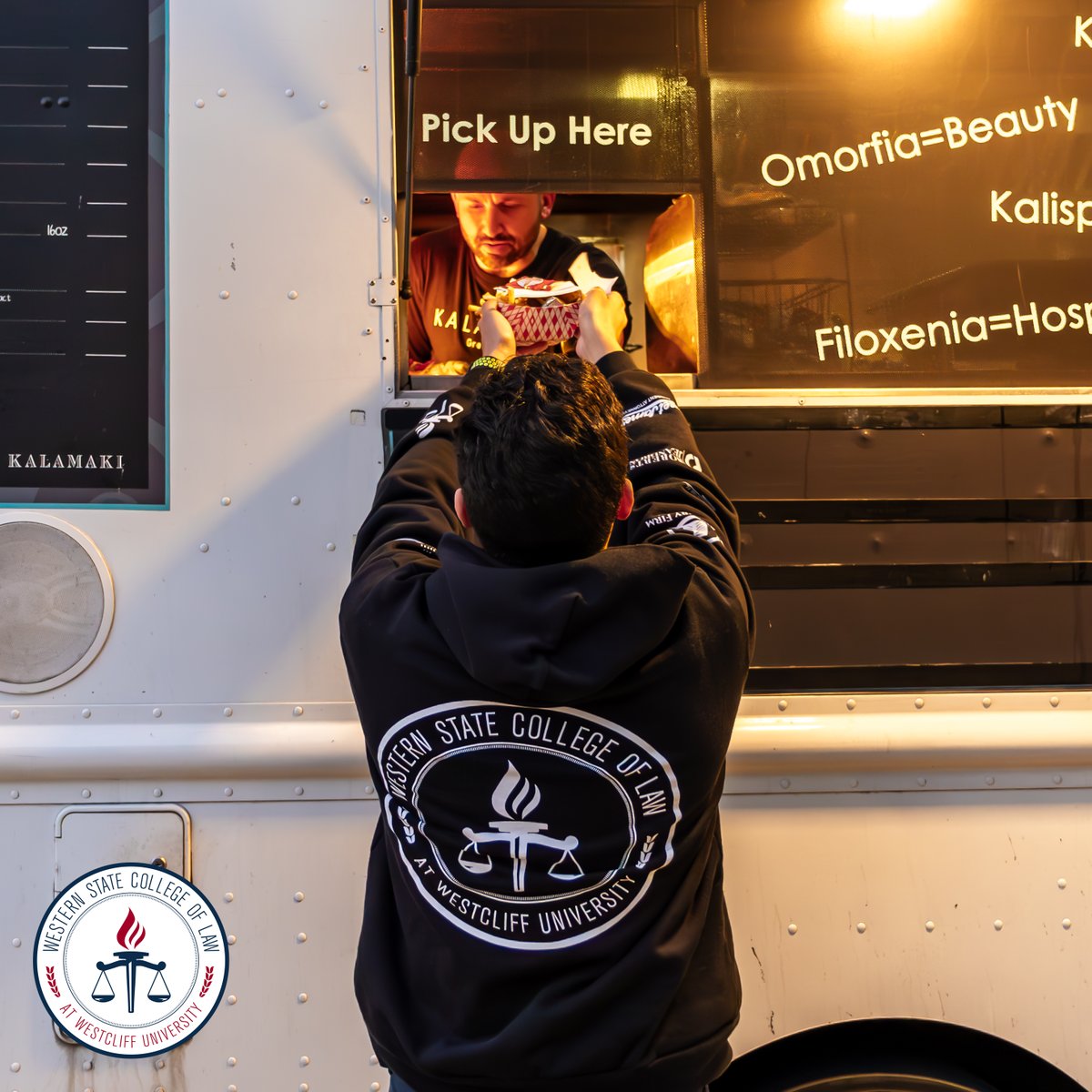 WesternStateLaw's tweet photo. Last week, #WesternStateLaw students enjoyed delicious Greek food from Kalamaki Greek LA! It was a fun time filled with great food. Here are some of our favorite memories!

#WesternStateProud #LawSchoolLife #FutureLawyer https://t.co/2gkLC7wvZI