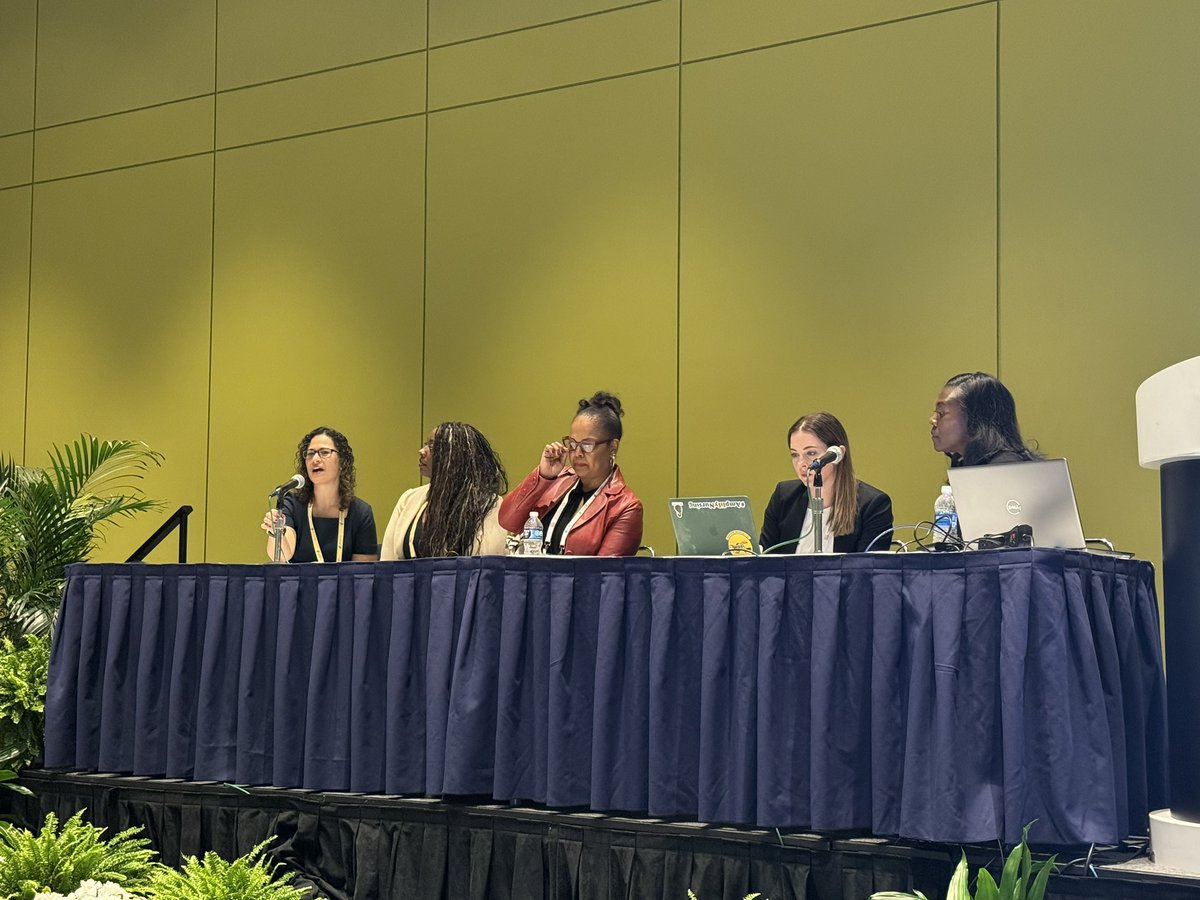 Natany Ferreira Oberfrank, PhD, RN (@natanycferreira) on Twitter photo The most expected session of the day!!! One of our speakers is my incredible colleague, Dr. Yamnia Cortes, representing the U of Iowa, College of Nursing! Go Hawks!!! <a href="/IYamnia/">Dr. Yamnia I. Cortés</a> <a href="/IowaNursing/">UI CollegeofNursing</a> <a href="/AHAIowa/">American Heart Association Iowa</a> <a href="/CVSNHeart/">Cardiovascular and Stroke Nursing</a> #AHA The most expected session of the day!!! One of our speakers is my incredible colleague, Dr. Yamnia Cortes, representing the U of Iowa, College of Nursing! Go Hawks!!! <a href="/IYamnia/">Dr. Yamnia I. Cortés</a> <a href="/IowaNursing/">UI CollegeofNursing</a> <a href="/AHAIowa/">American Heart Association Iowa</a> <a href="/CVSNHeart/">Cardiovascular and Stroke Nursing</a> #AHA