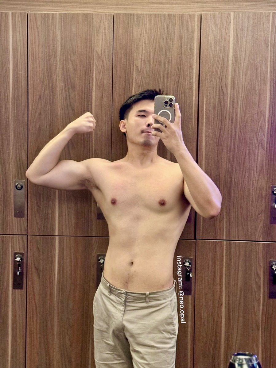 AdoringOpal's tweet photo. Let's go to the park. #gymbody #gymmotivation #Thailand #asianguy #asianboy https://t.co/bHDL5dg4PI