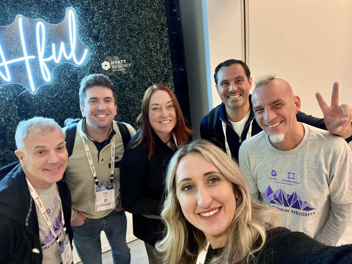My heart is full because of all of you! #KubeCon