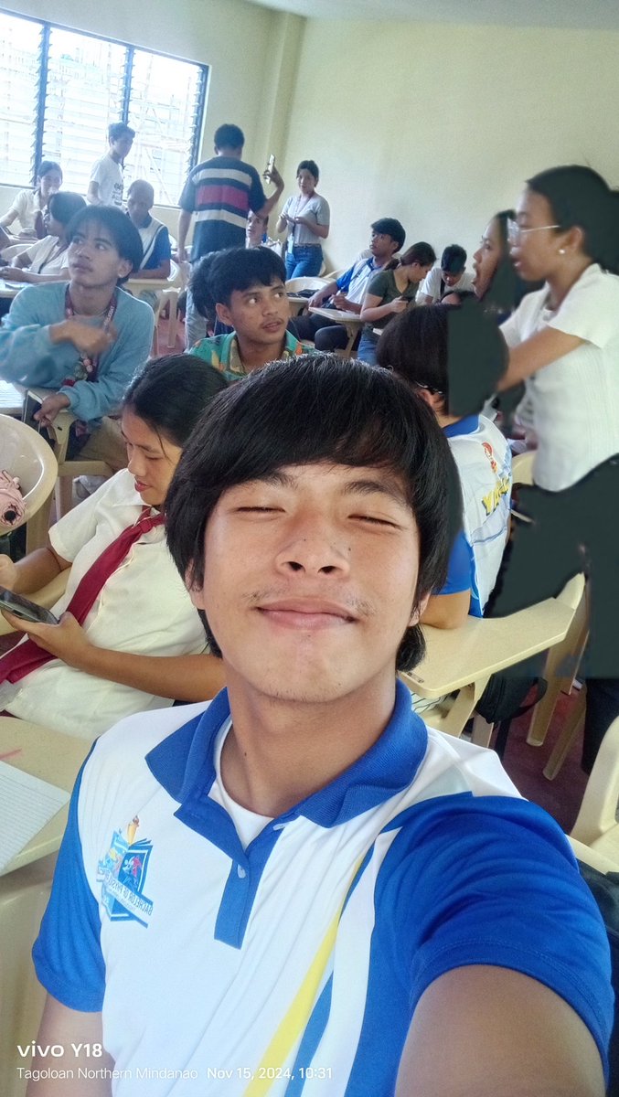 itsme_jumel21ph's tweet photo. Sorry sa mga classmates ko sa likod 😁 #foryou #fyp #mood #happy #views #support #treading #viral #smile #firstyearcollege #collegelife #school #BPED #student #jumel_valenzuela https://t.co/DQpTbzFimf