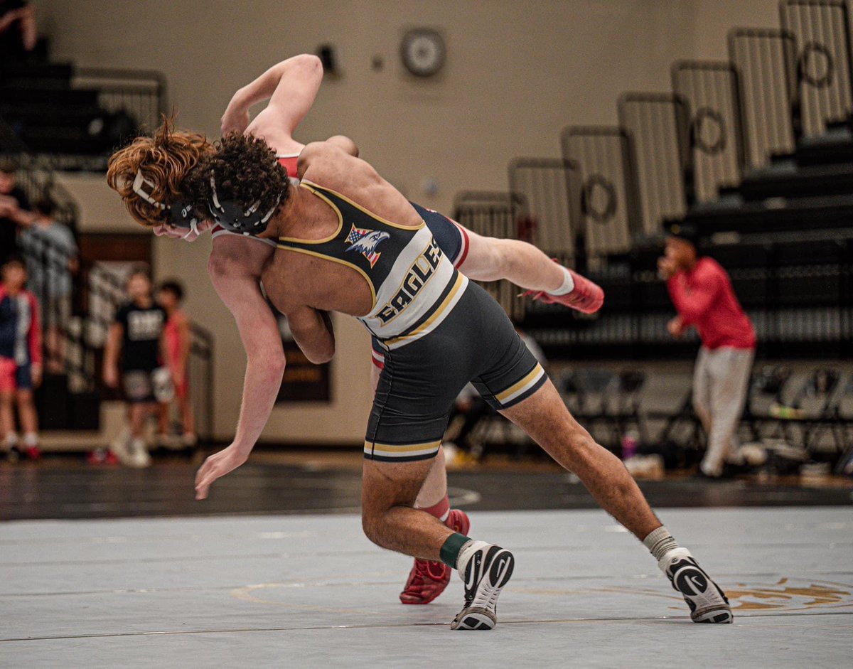 Don’t know of too many CBs that also wrestle. I see you <a href="/jaxon_unger11/">Jaxon Unger</a> 💪🏼💪🏼