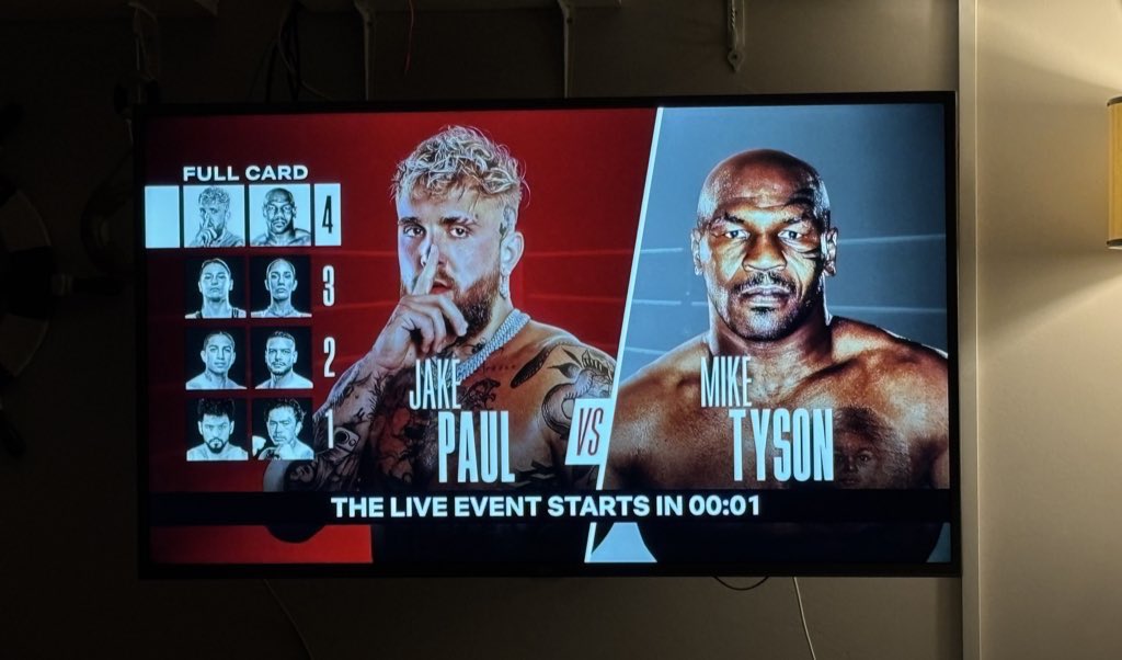 nickimdunyani's tweet image. Good Luck Grandpa 
Slap him again  🥊

#MikeJake 
Forever Mike Tyson