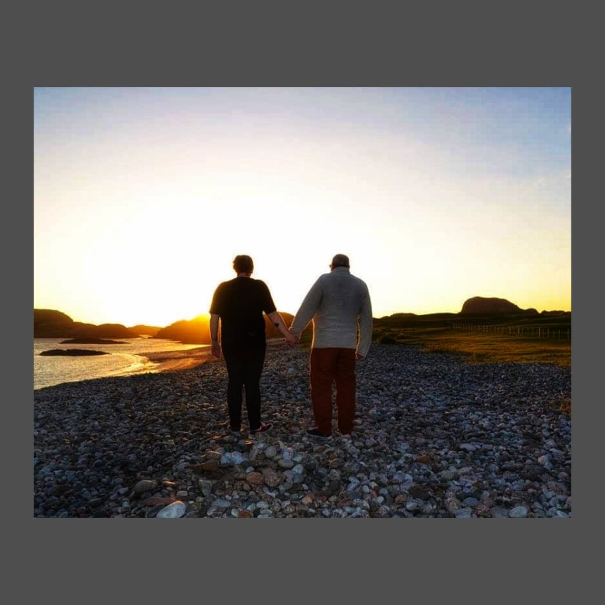 Parkinsons is such a cruel disease but I can honestly say you kicked it's arse right until the very end.
Rest easy Dad ❤️🕊️

The whisky will definitely be flowing(strictly medicinal of course <a href="/KimFCoates/">Kim Coates</a> <a href="/Theorossi/">THEO</a>) 

Thanks my Broken Biscuits who got me through this last month❤️