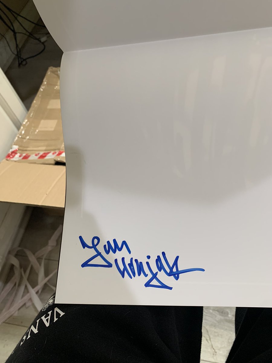 OutlinesSEI's tweet photo. These posters go crazy. All hand signed by @OutlinedMind 🤝

Still in process of shipping them out.

A simple repost helps spread the word that we are here to stay on $Sei. https://t.co/oPRTxABQyL