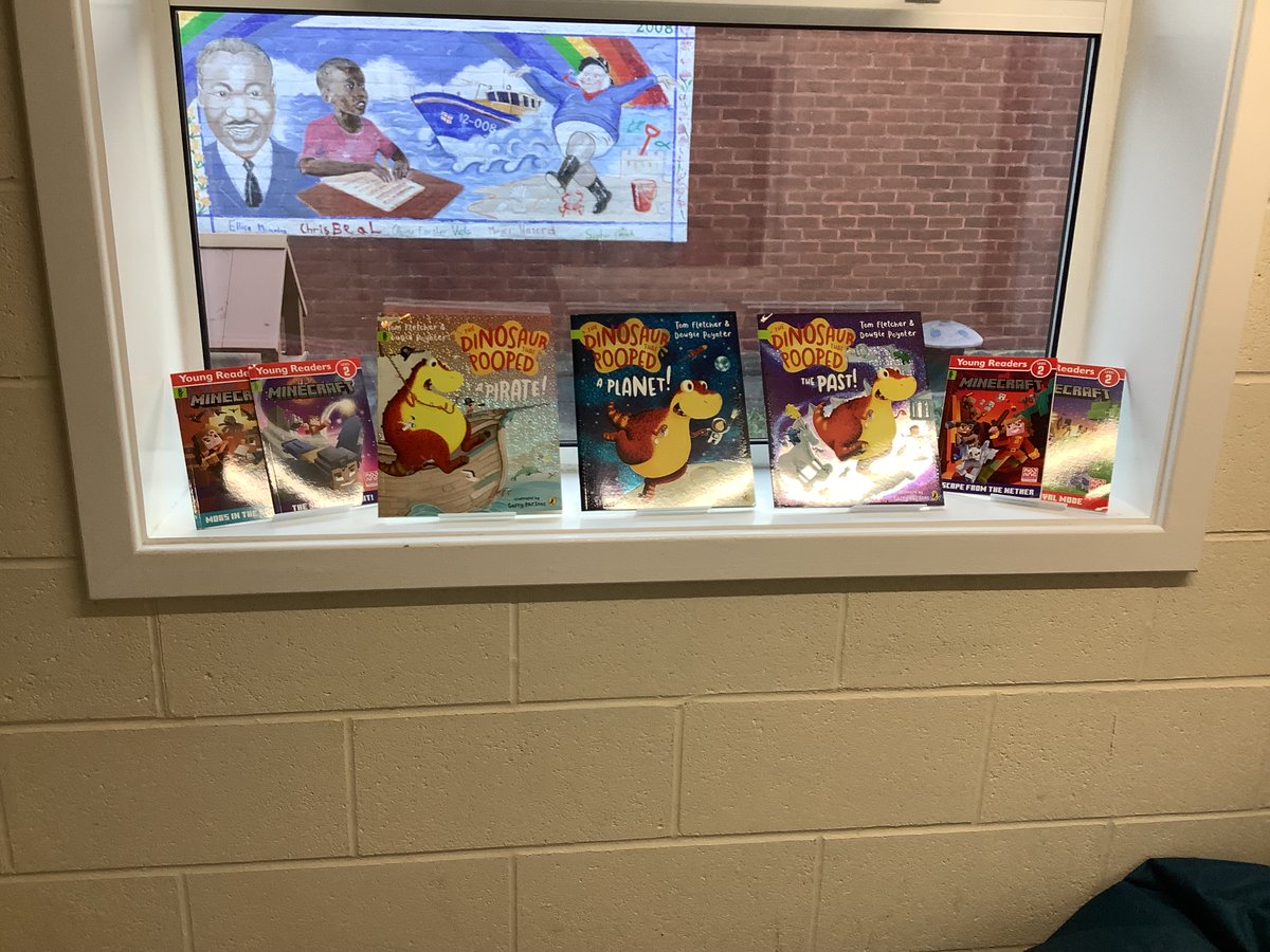TheRichmondPri's tweet photo. Look at all of our lovely new books donated by the PFA. Thank you so much! #Readingmakesyouclever https://t.co/TFxLJYfHzk