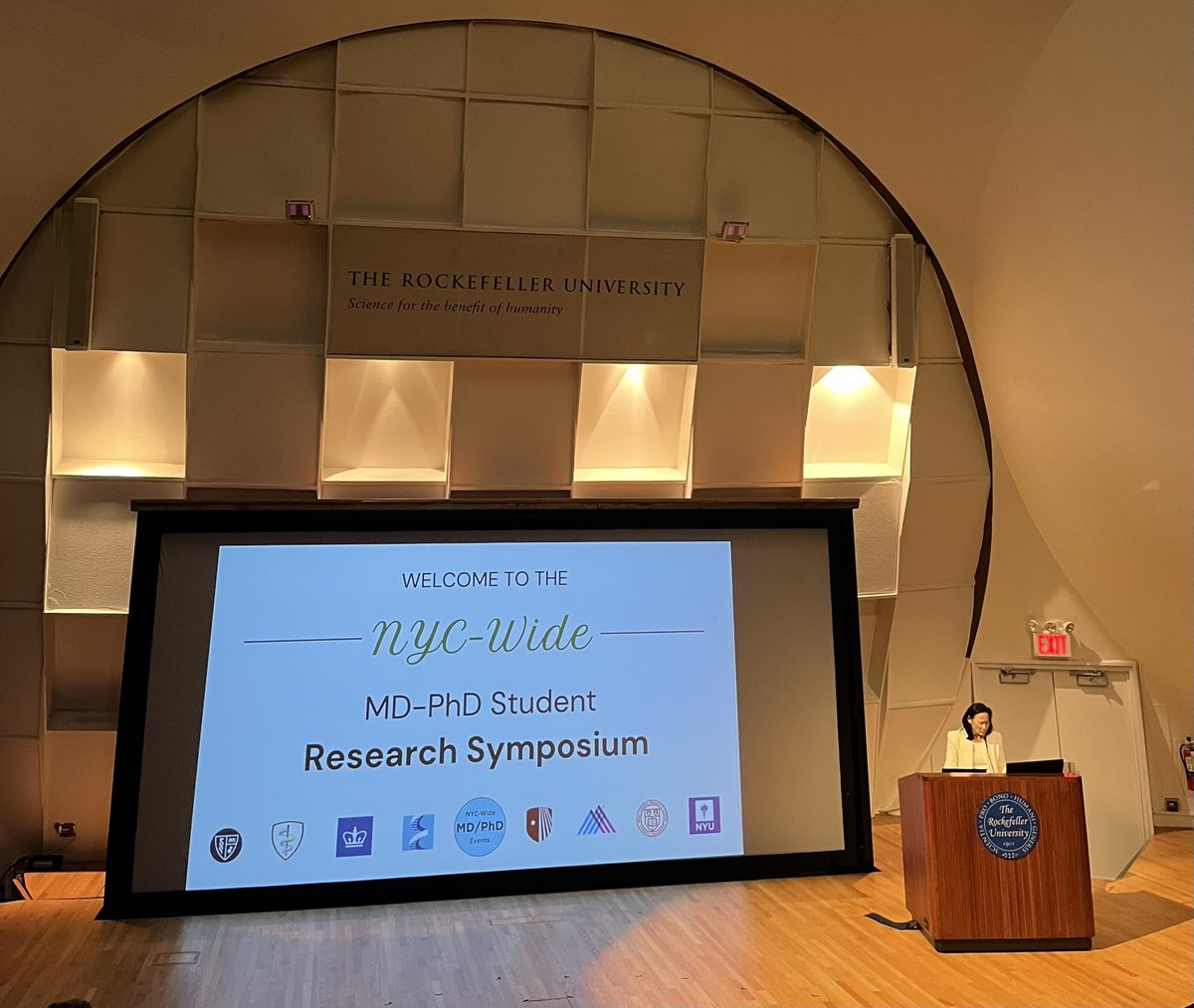 MariaTrifas's tweet photo. Had a great time attending the NYC MD/PhD wide symposium this week! Grateful to be surrounded by fellow MD-PhD students and to have heard from @KarunaMDPhD about her research and career journey! https://t.co/63BPHsRJFr