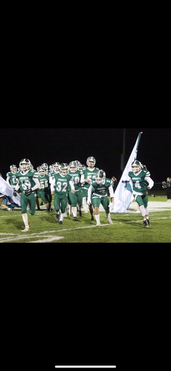hornets_malvern's tweet photo. Let’s go get one tonight! @MalvernFBall #TheVern https://t.co/pbu6LA8deT
