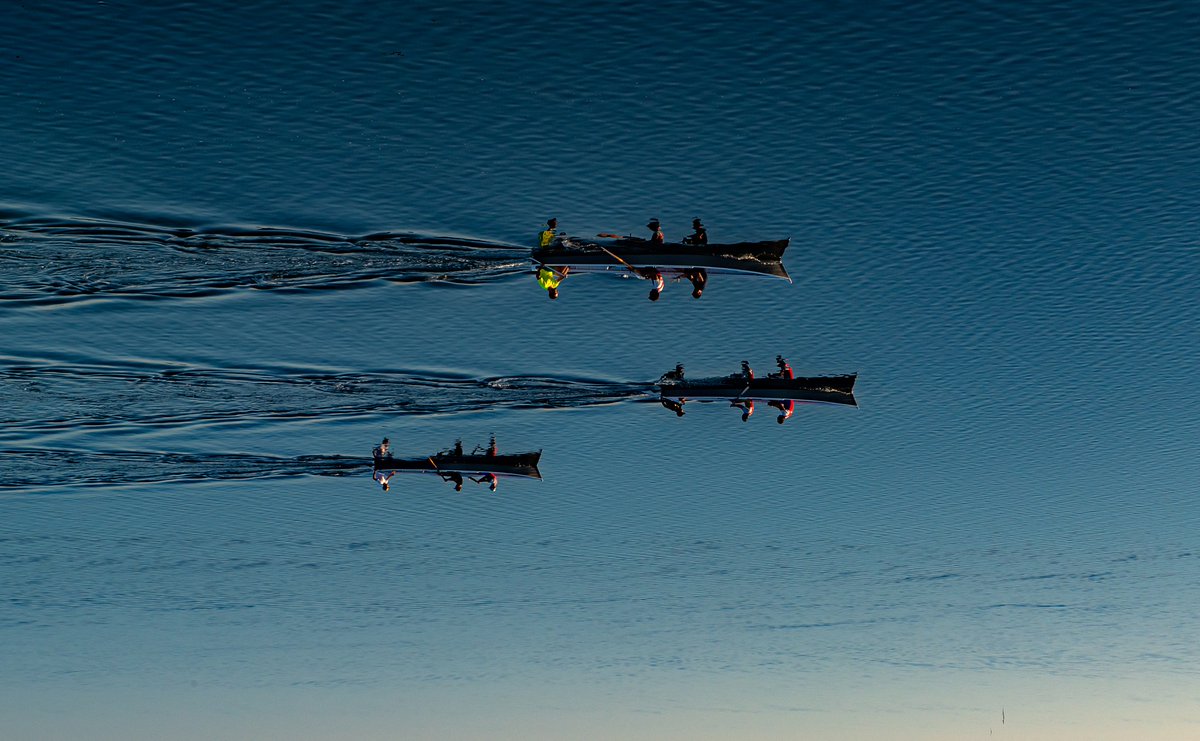 matteod77147188's tweet image. Rowers upside down 
#MirrorReflection #SurrealPhotography #RowingReflections