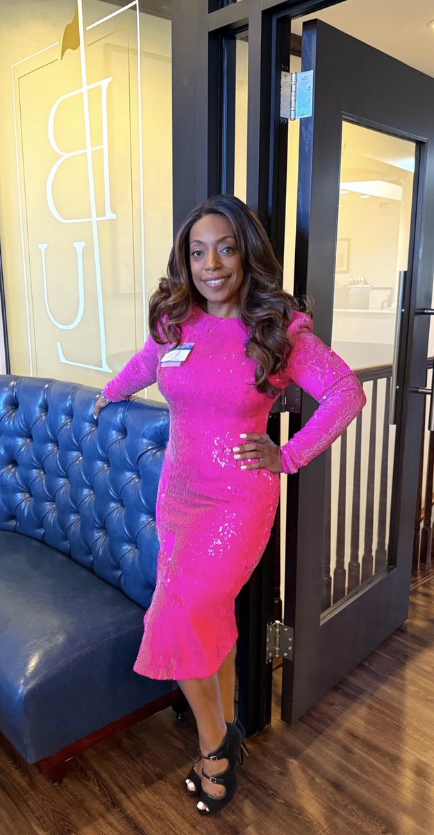 ugcbydaria's tweet photo. Dream big, Work hard, and be Black Barbie Fabulous. 💗 #UGCcreator #over50 #renttherunway #ugc #barbie https://t.co/acbK17Aw3h