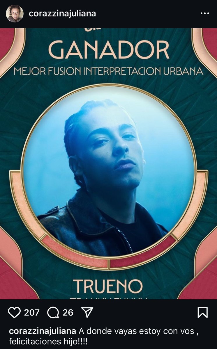 Mamá orgullosa 🤍