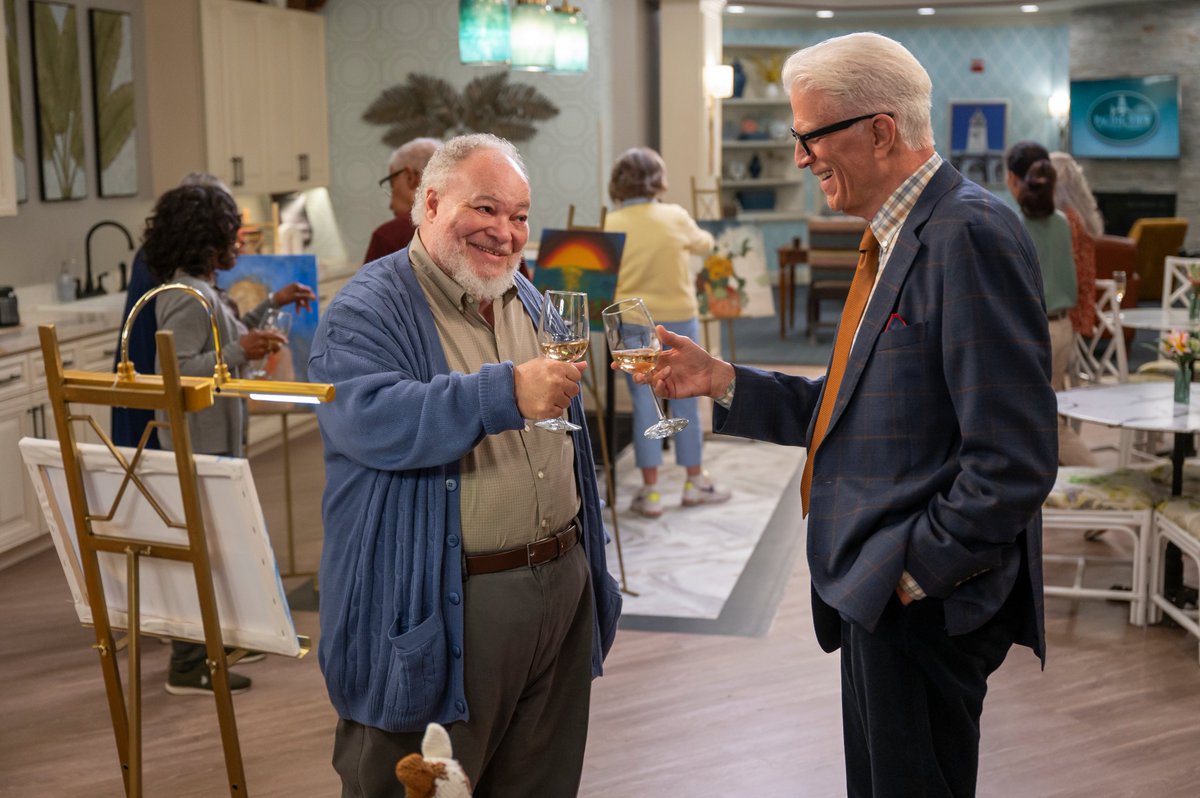 Film_SF's tweet photo. Next week is the premiere of Netflix’s “A Man on the Inside”! Take a look at some stills and behind-the-scenes photos of the iconic San Francisco locations featured in the show.
#netflix #amanontheinside #teddanson #michaelshur #filmsf #sffilm #sanfrancisco #sftravel https://t.co/eqnvoJE6sM