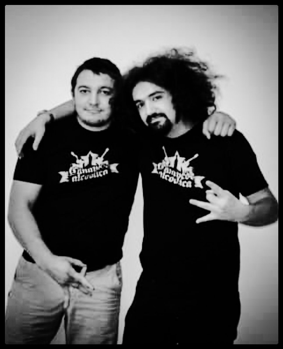 DomGrag's tweet photo. Pronti a tornare al passato, 
Pronti per Iron Mike 
#domgrag #renatovinassa #ironmike https://t.co/IfLnk5OgzR