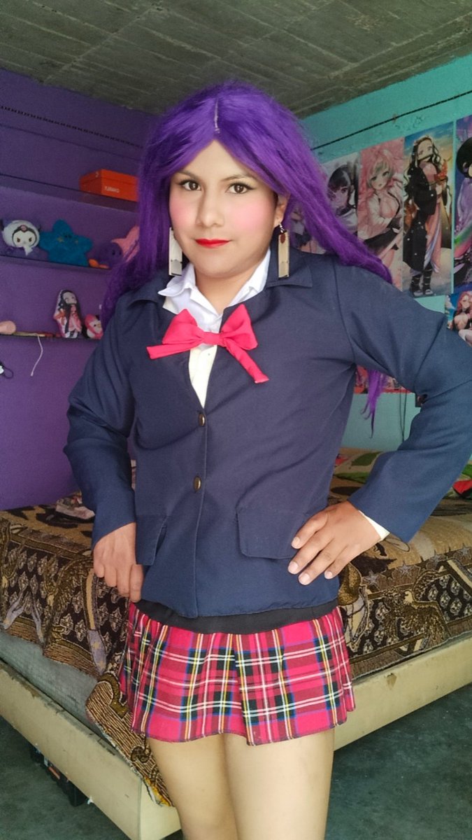 dulce_fermtz's tweet photo. Uniforme escolar tipo asiático https://t.co/vC9Z8sCXEk