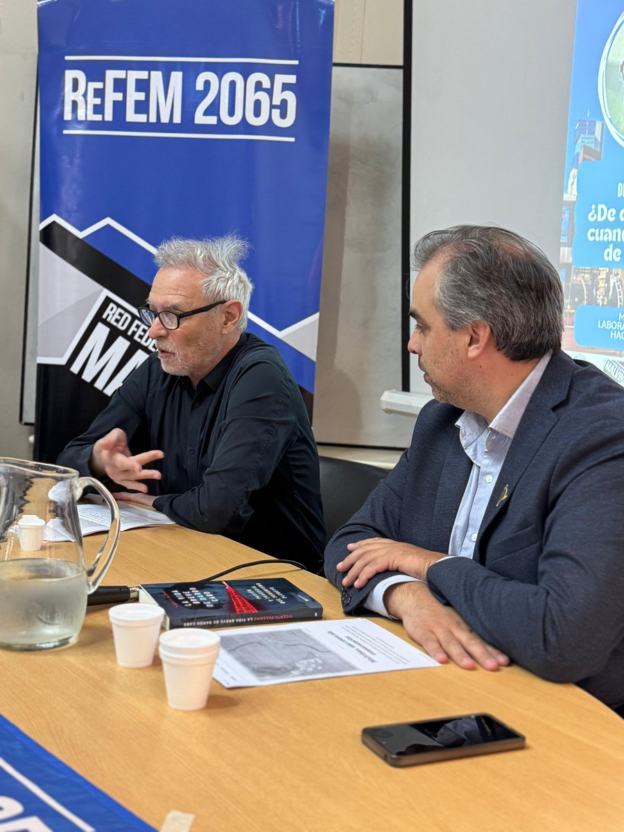 SRIUNLP's tweet photo. El secretario de Relaciones Institucionales de la @unlp @JavierMorRoig, participó del panel de apertura de las XVII Jornadas Federales de Investigación de Malvinas ReFEM 2065, en el marco del XII Congreso de Relaciones Internacionales del @iriunlp. https://t.co/tgyAI2bnjg