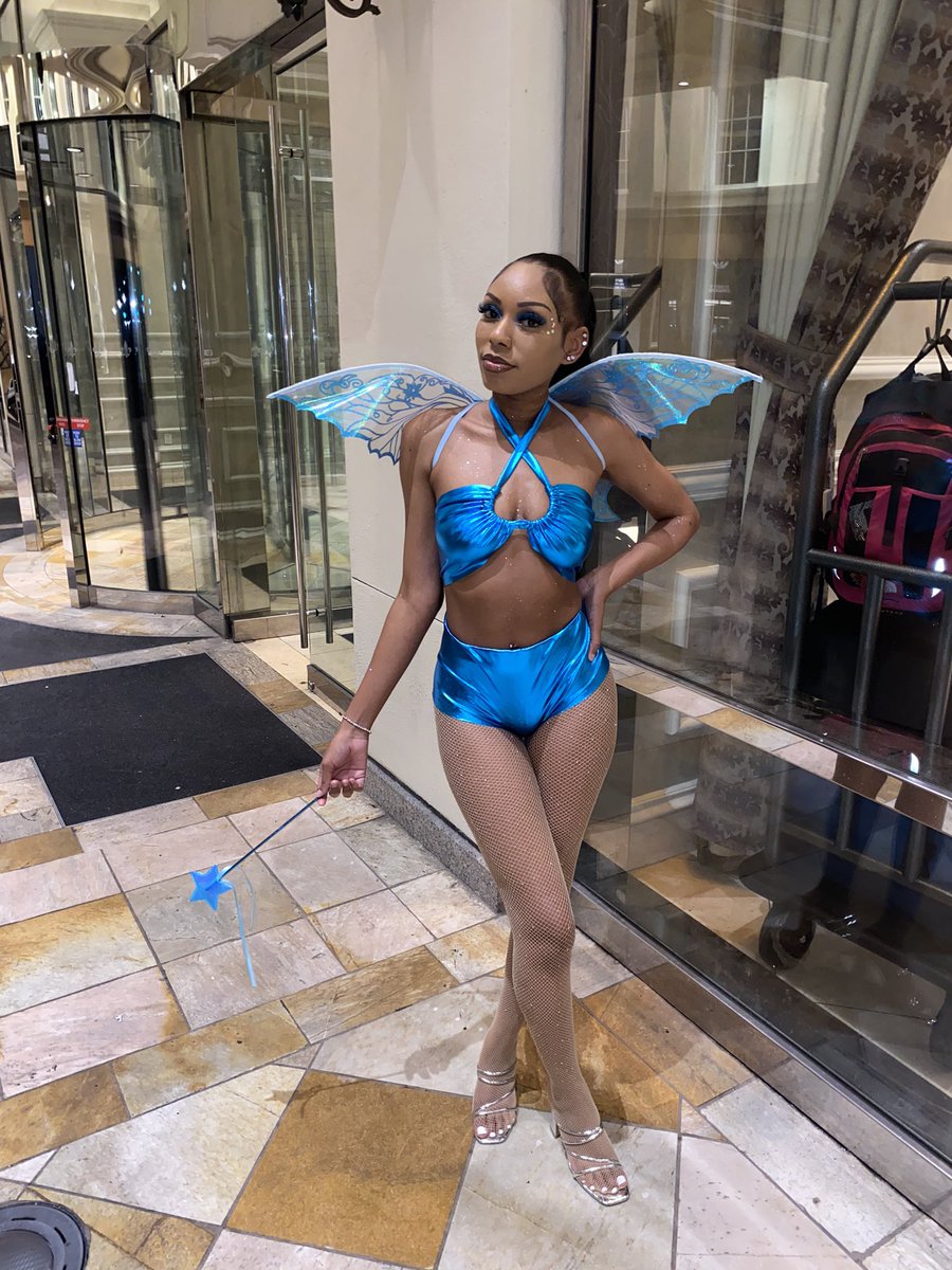 _jyneac's tweet photo. sooo late posting my costumes 😩 anyways I love my craft 🪡☺️ https://t.co/iSNXW2a6tO