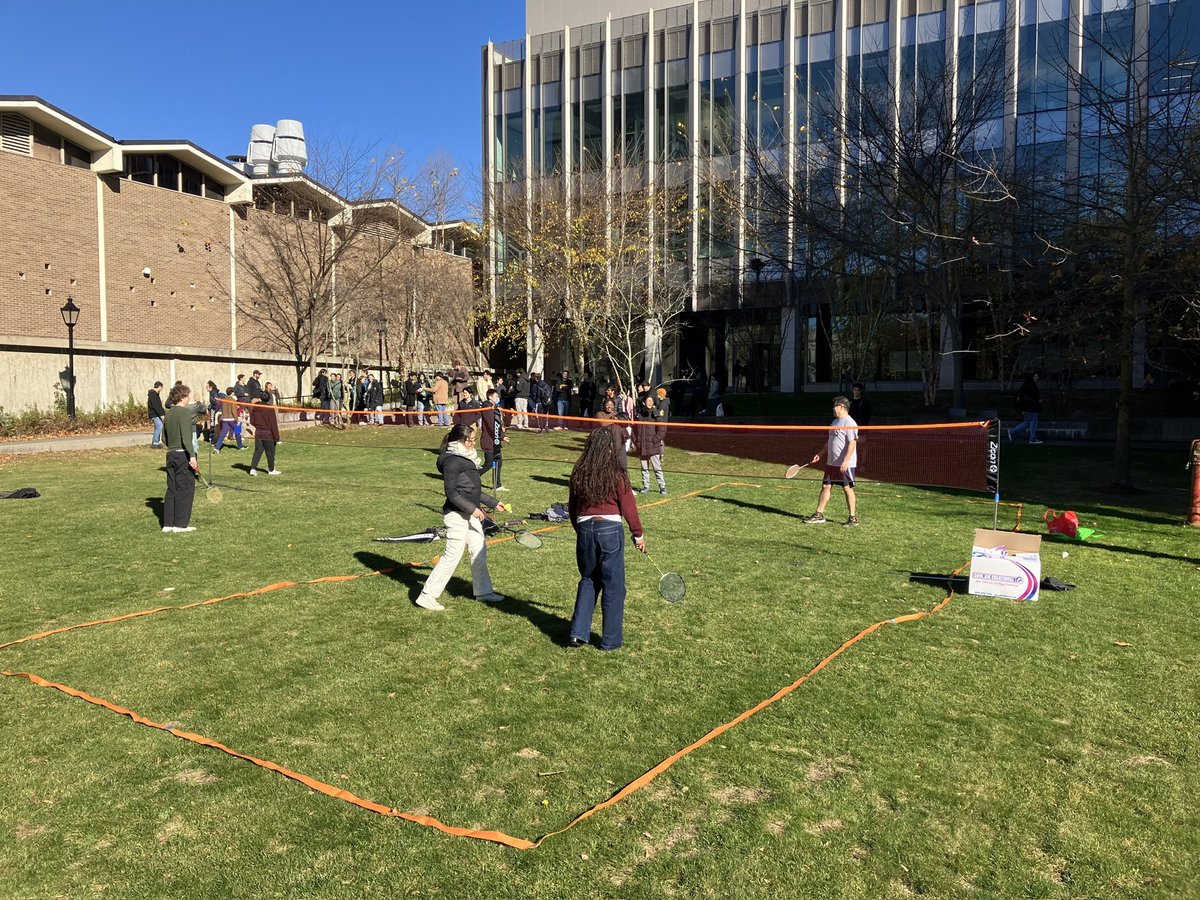 ZenitLab's tweet image. Another day @brownengin where students compete to maximize drag on badminton shuttles launched from a large air gun. The real challenge? Taking down the reigning champ—me (course tee, cool sunglasses, you know the drill 😎).