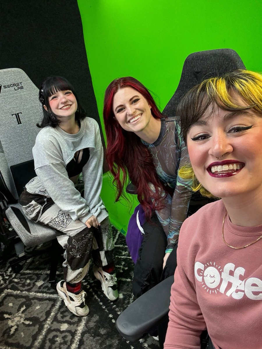 Girls Play | GP_TV tweet media