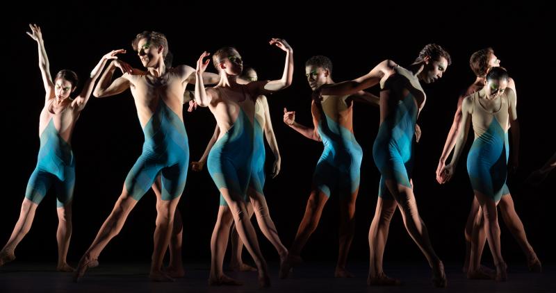 theartsdesk's tweet photo. #MADDADDAM @TheRoyalBallet - Superb dancing in a confusing frame, but #WayneMcGregor's version of #MargaretAtwood's dystopia needs a clearer map, says Helen Hawkins https://t.co/gBhuMCHsm8 https://t.co/c1FN2yOl2K