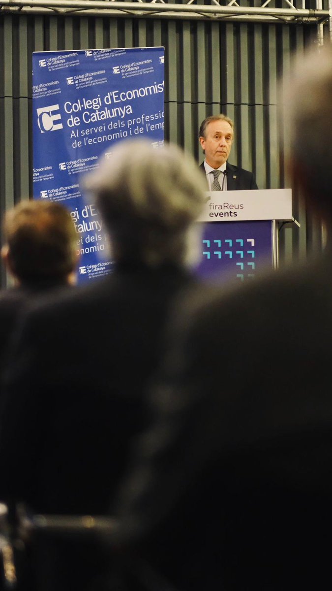 Col·legi d'Economistes de Catalunya (@economistescat) on Twitter photo <a href="/oriolamat/">Oriol Amat</a> <a href="/bsm_upf/">UPF-BSM</a> <a href="/CARRTERUEL/">MERCEDES TERUEL</a> 👥Han participat en la taula rodona Berta Cabré, presidenta de la <a href="/feht_tarragona/">FEHT</a>, Rubén Folgado, director general de <a href="/Messer_es/">Messer Ibérica</a>, <a href="/oriolamat/">Oriol Amat</a> i <a href="/CARRTERUEL/">MERCEDES TERUEL</a>.
<a href="/cpuigdetravy/">Carlos Puig de Travy</a>, degà del CEC, ha tancat la Jornada. <a href="/oriolamat/">Oriol Amat</a> <a href="/bsm_upf/">UPF-BSM</a> <a href="/CARRTERUEL/">MERCEDES TERUEL</a> 👥Han participat en la taula rodona Berta Cabré, presidenta de la <a href="/feht_tarragona/">FEHT</a>, Rubén Folgado, director general de <a href="/Messer_es/">Messer Ibérica</a>, <a href="/oriolamat/">Oriol Amat</a> i <a href="/CARRTERUEL/">MERCEDES TERUEL</a>.
<a href="/cpuigdetravy/">Carlos Puig de Travy</a>, degà del CEC, ha tancat la Jornada.