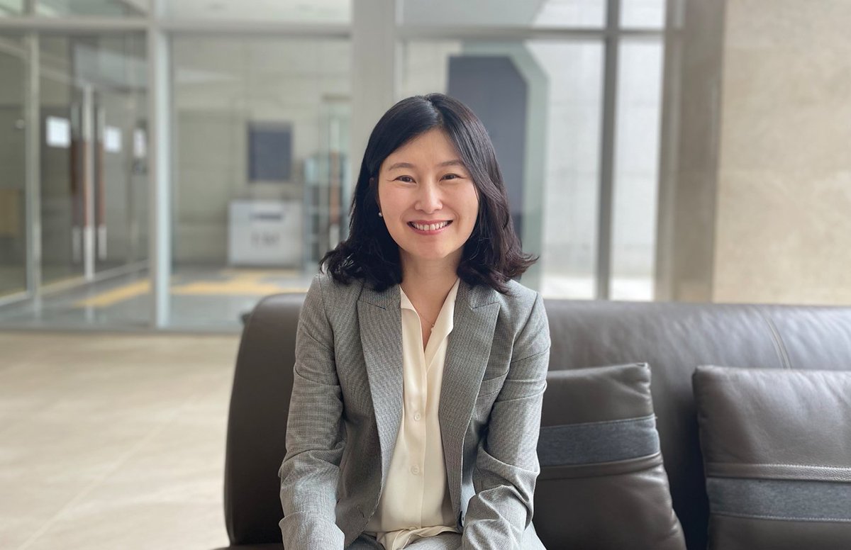 The physicist examines crime, transportation, innovation, and more in the burgeoning field of computational social science.

“I thought everything could be explained by the Ising model—even politics, because the voting system can be explained by a spin-glass model. So, when I