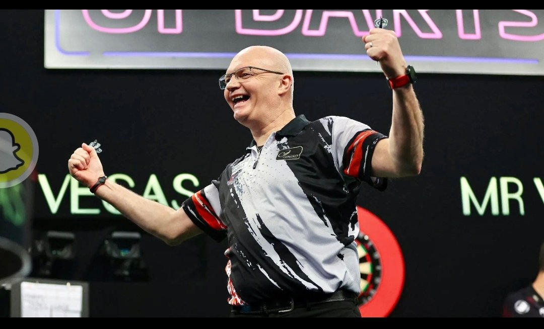 Well done to our very own <a href="/C10noeCyclone/">Mickey Mansell</a> on another fantastic victory tonight in the Grand Slam of Darts. Now a Semi Final to look forward to on Sunday.

#rahillys