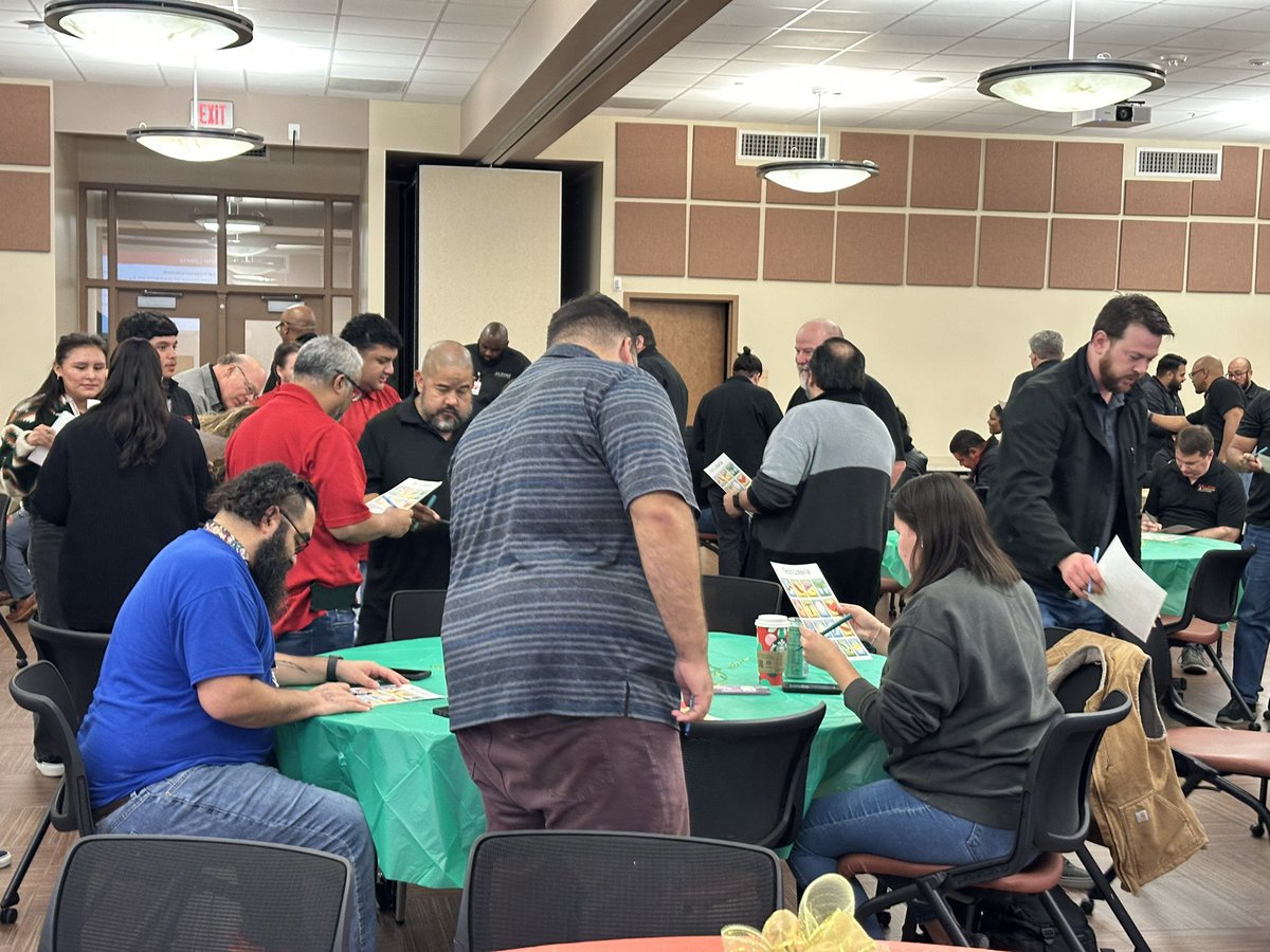 Adam Galvan tweet media