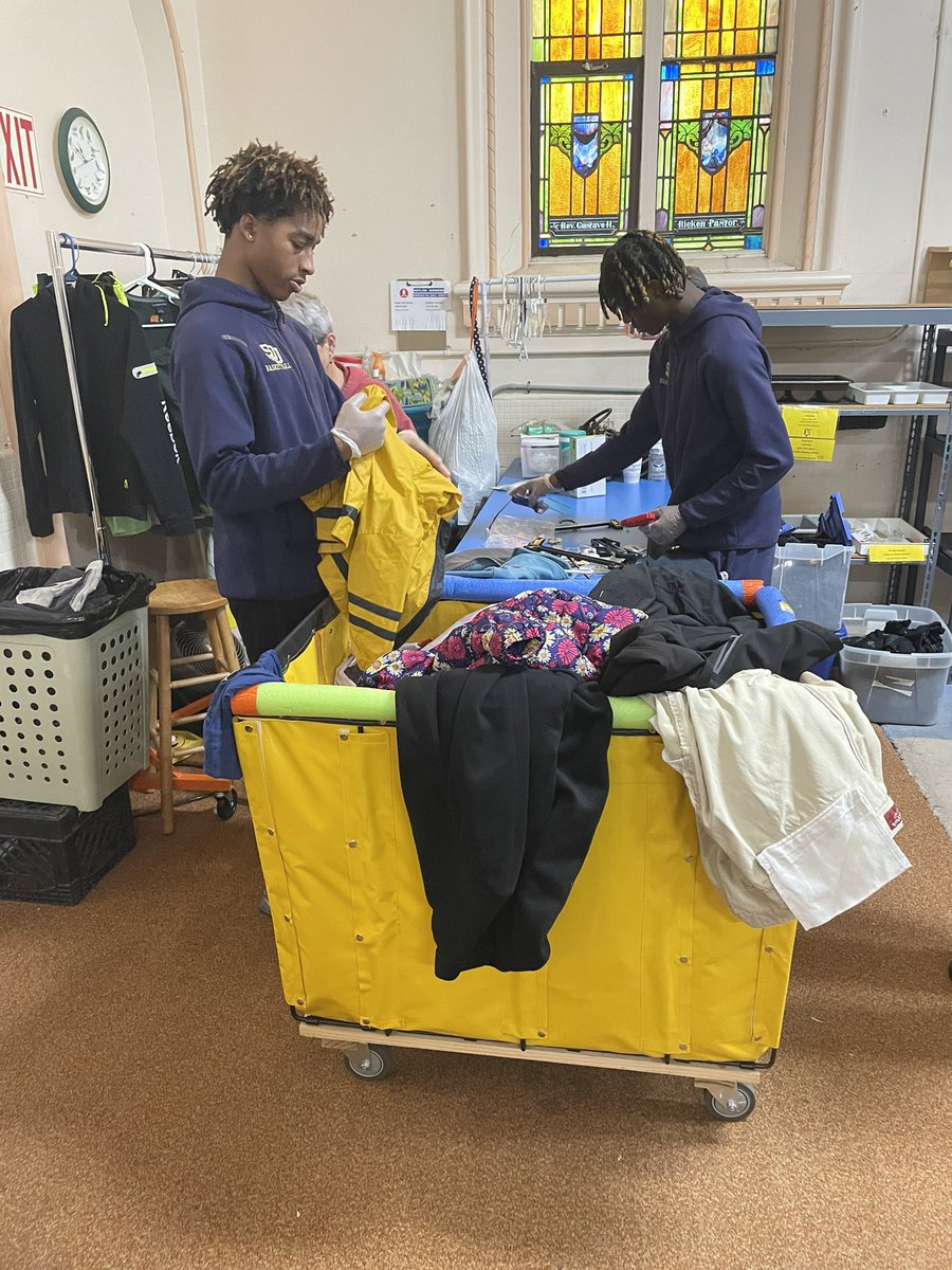 St. John’s Jesuit Basketball tweet media