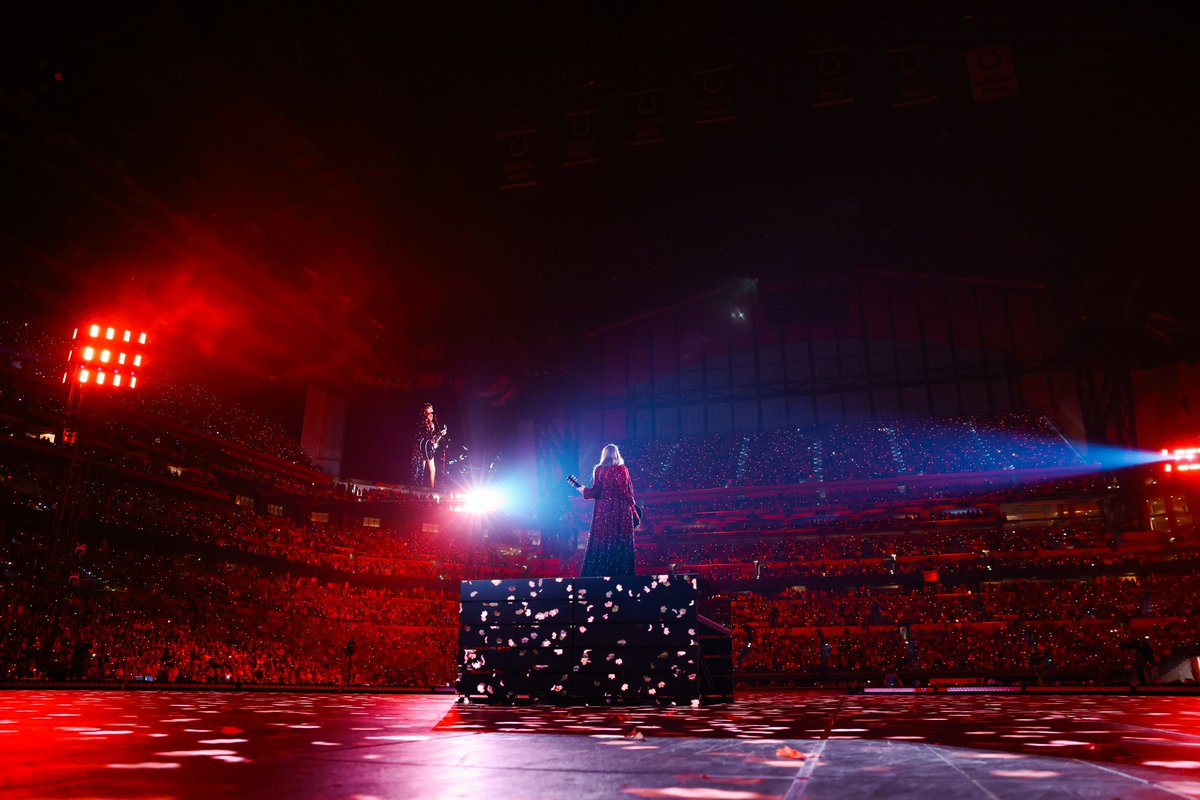 Taylor Nation tweet media