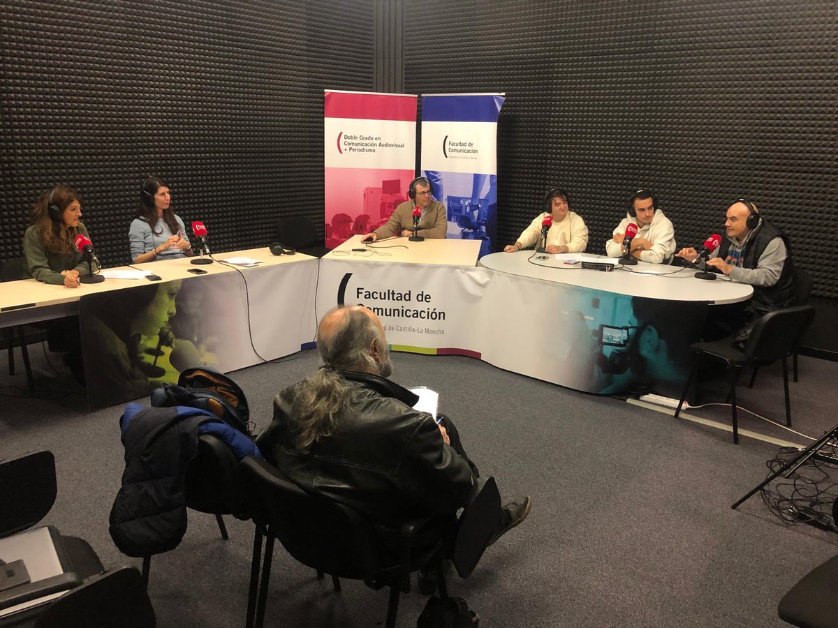 jmherranz's tweet photo. Esta semana ha sido muy intensa en actividades desarrolladas por @FcomUCLM @uclm_es: Maratón 100 años radio con @Nebrija; II Congreso @DigitALLCong #DigitALL2024 @FcaNebrija @brandingverse; y Jornada 10 Aniversario @compublic_uclm @CEEUCLMTOLEDO https://t.co/0VxKlvK1OA