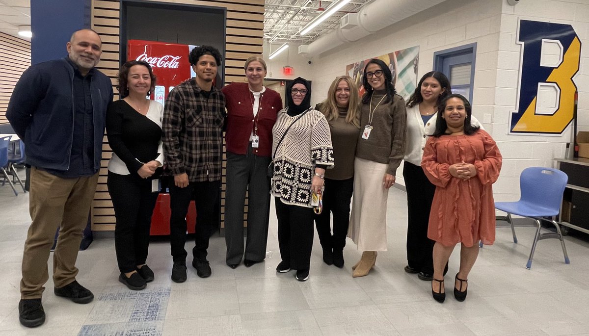 Lucy Demikoff tweet media