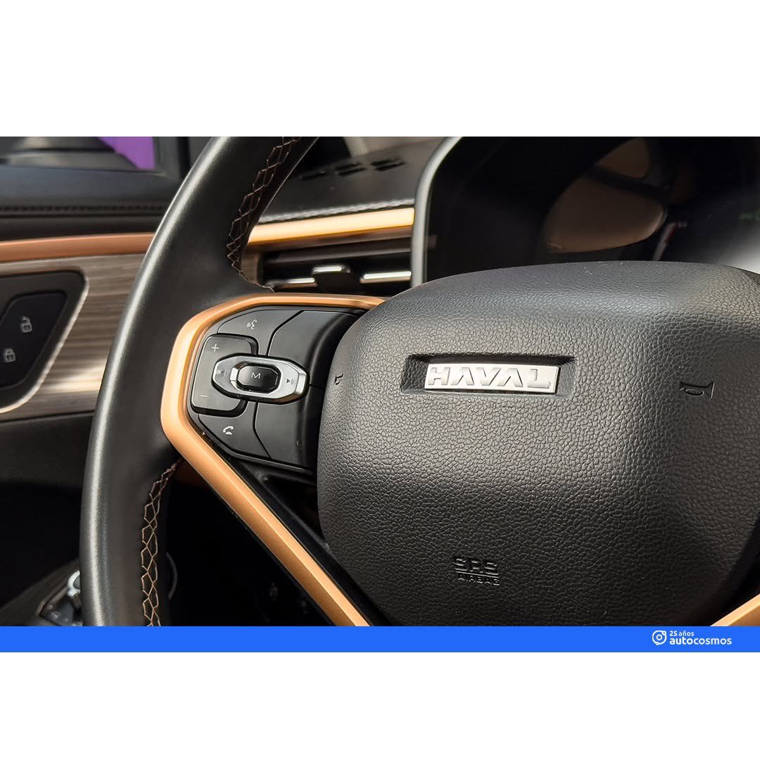 Autocosmos's tweet image. La nueva GWM Haval Jolion 2024 tiene todo para una experiencia conectada. 
Equipamiento completo: pantalla de hasta 12.3”, cargador inalámbrico y 6 bocinas. 
#Conectividad #Haval
@GWM_Mexico