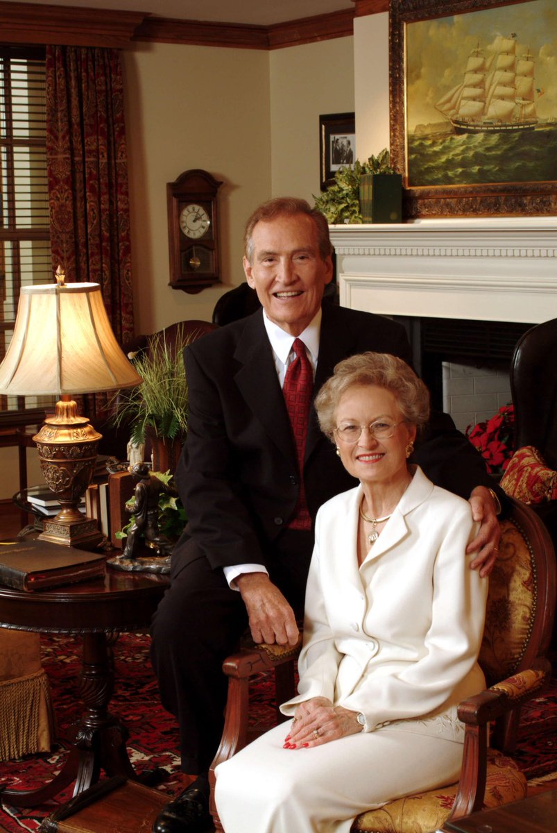 bellevuememphis's tweet photo. Today we honor our late pastor Dr. Adrian Rogers and his wife, Joyce, on the 19th anniversary of Dr. Rogers’ passing. We praise God for their 32-year ministry at Bellevue and for the legacy of Dr. Rogers’ leadership, which was marked by tenacious faithfulness to God and His Word. https://t.co/8zUThHvCpA