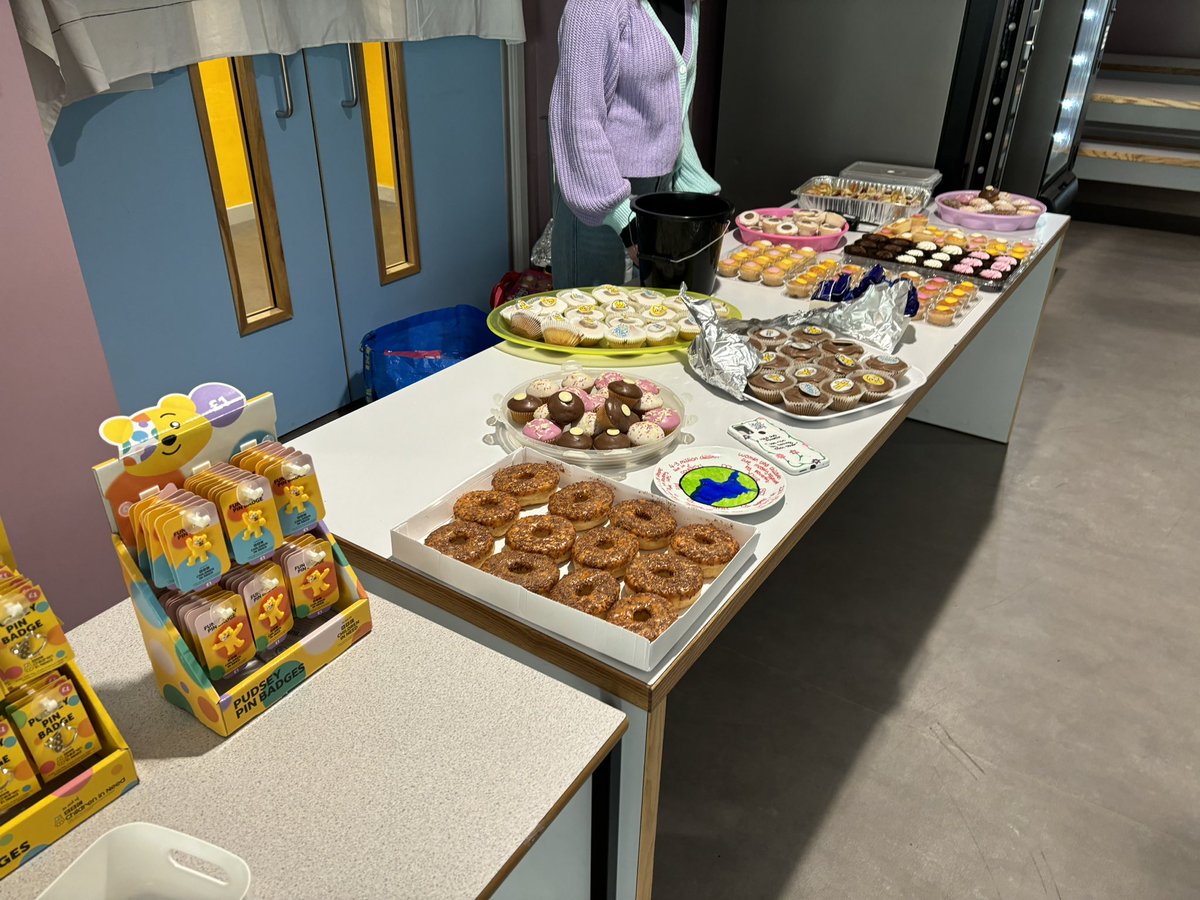 YCB_GivingClub's tweet photo. Our fantastic pupils @YsgolCwmBrombil , Port Talbot  held a non uniform day and cake sale raising a fabulous £971 for @BBCCiN #pudseybear #pudsey #childreninneed #fundraising https://t.co/CK82D1Cznh