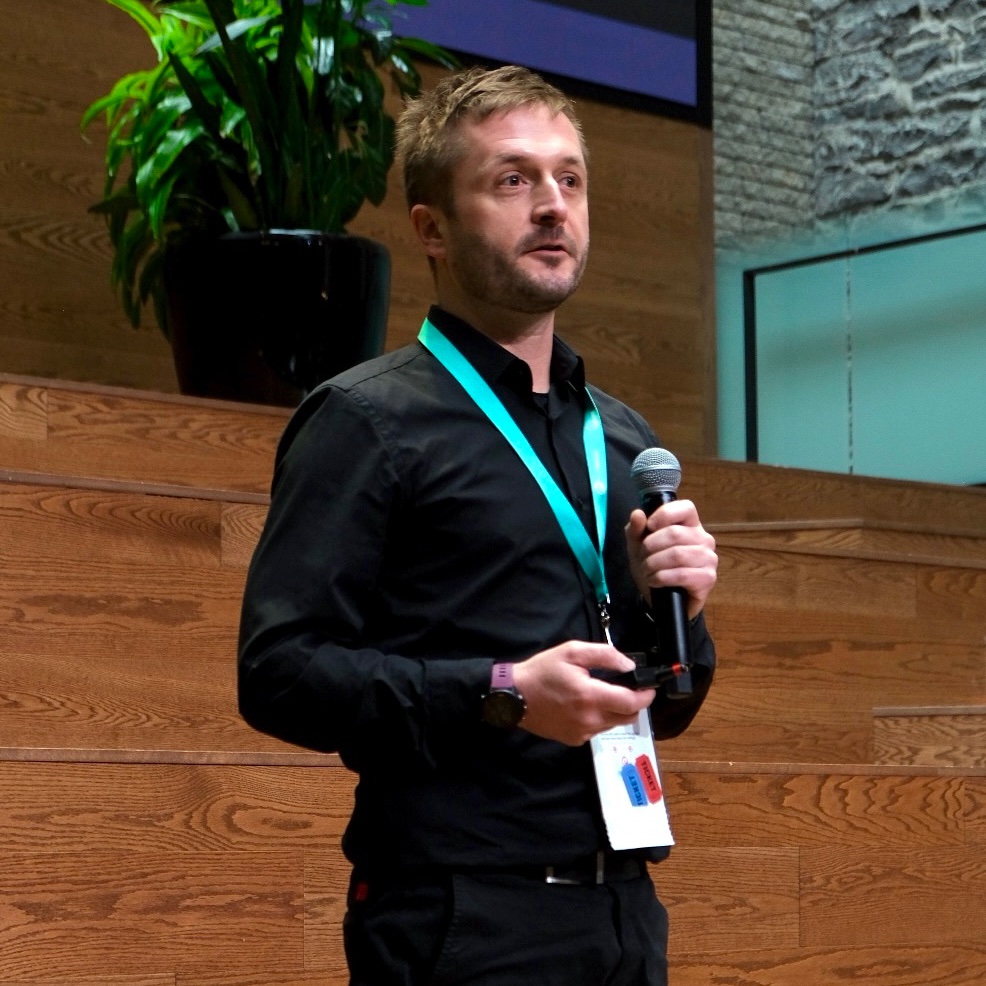 Congrats to HBHL-funded researcher @BorisBernhardt for his renewal as Canada Research Chair in Cognitive Neuroinformatics of Healthy and Diseased Brains!

Bernhardt's research focuses on epilepsy and cognition to improve diagnostics and treatment. 🔬

🔗mcgill.ca/x/wb5