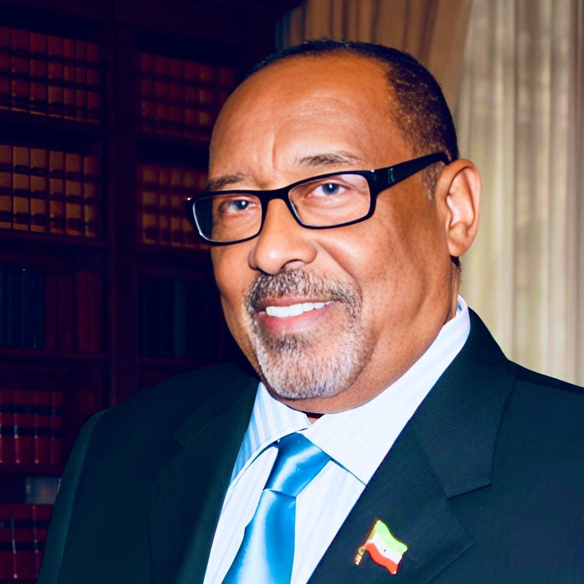 Inna lillahi wa inna ilayhi raji'un. Allah yarham wa yaqamad ruuhu bil jenah. 🤲🏽