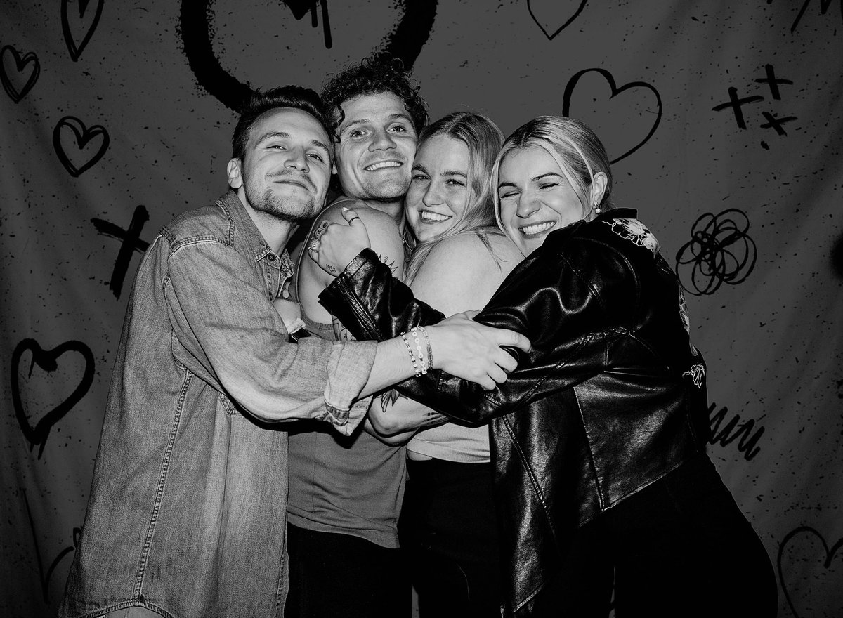 demi🧸 tweet media