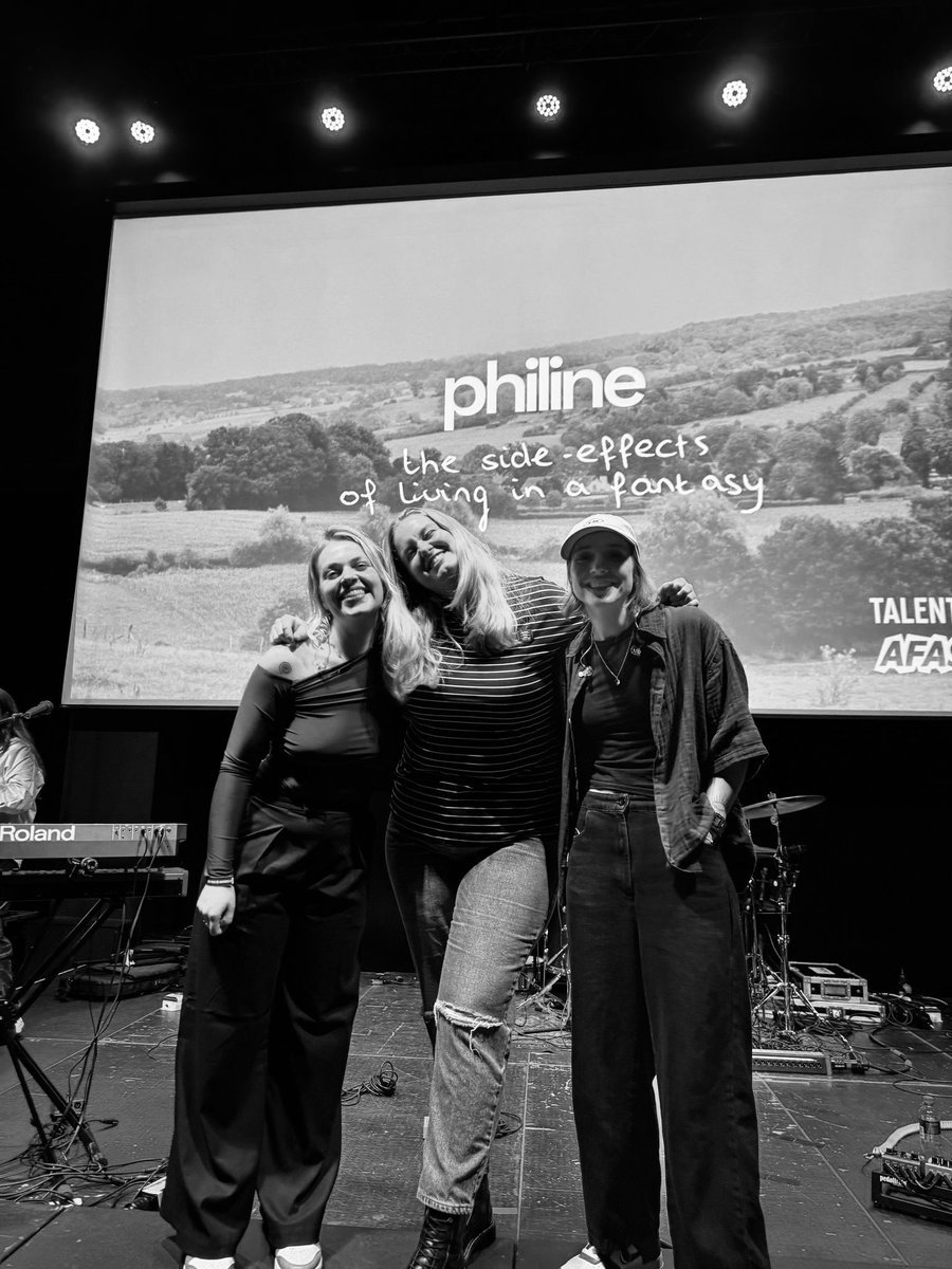 demi🧸 tweet media