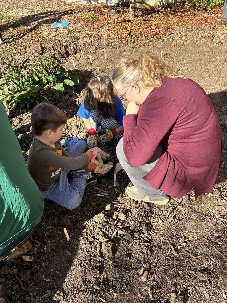 We can’t wait to see our 🦋 garden bloom <a href="/MPS_Morton/">Morton Elementary</a> next spring!  We will be ready to search for 🐛 and 🦋!  <a href="/MalonePrincipal/">Troy Malone</a>