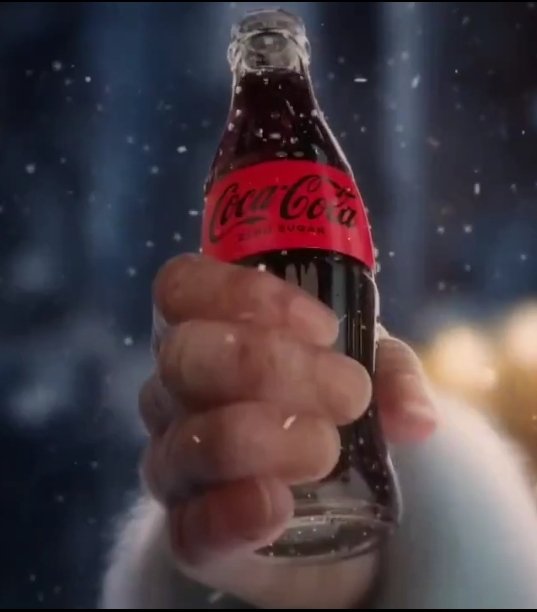 TomTypesWords's tweet image. Always the hands