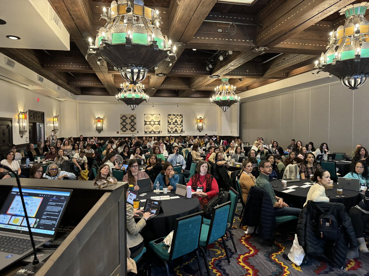 mariopalma4's tweet photo. Waves of orgullo &amp; gratitude after presenting 2over 200 people at #lacosecha2024 re:being critical consumers of curricula 2 createHolistic Bilingual Scope &amp; Sequence 4Foundational Skills deliberately constructed w/ #multilinguallearners in mind gracias @MontalvoJordan @diazjess1 https://t.co/qj9BpjbCR7