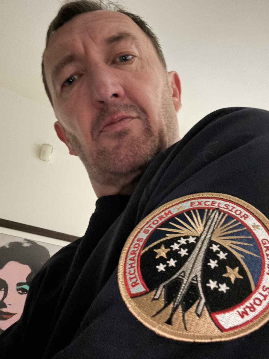 ralphineson's tweet image. Marvel do the coolest wrap gifts 💥 #FantasticFourFirstSteps #carhartt