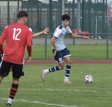 SamyImess's tweet photo. Thanks to @PrestwichHeysFC  but time is up, looking for a new club if anyone is interested contact me 👍 https://t.co/8GNpsE8Ok6