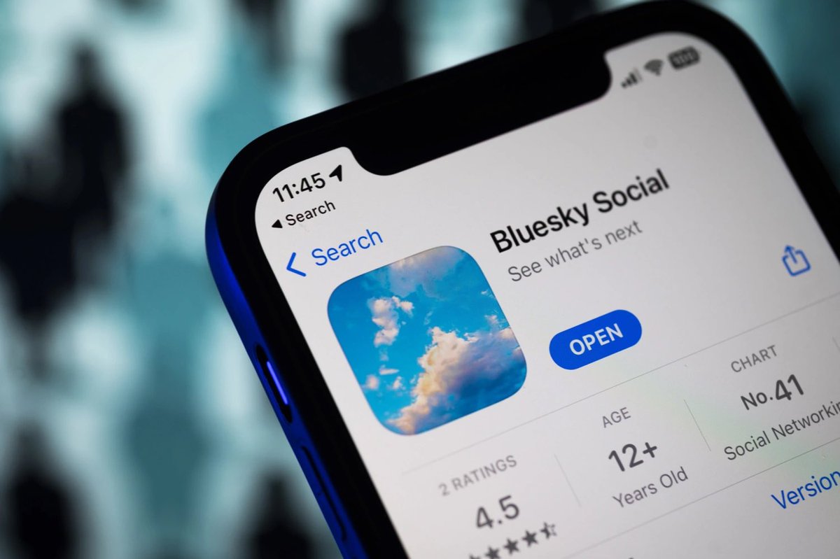 The Daily Gizmo tweet media
