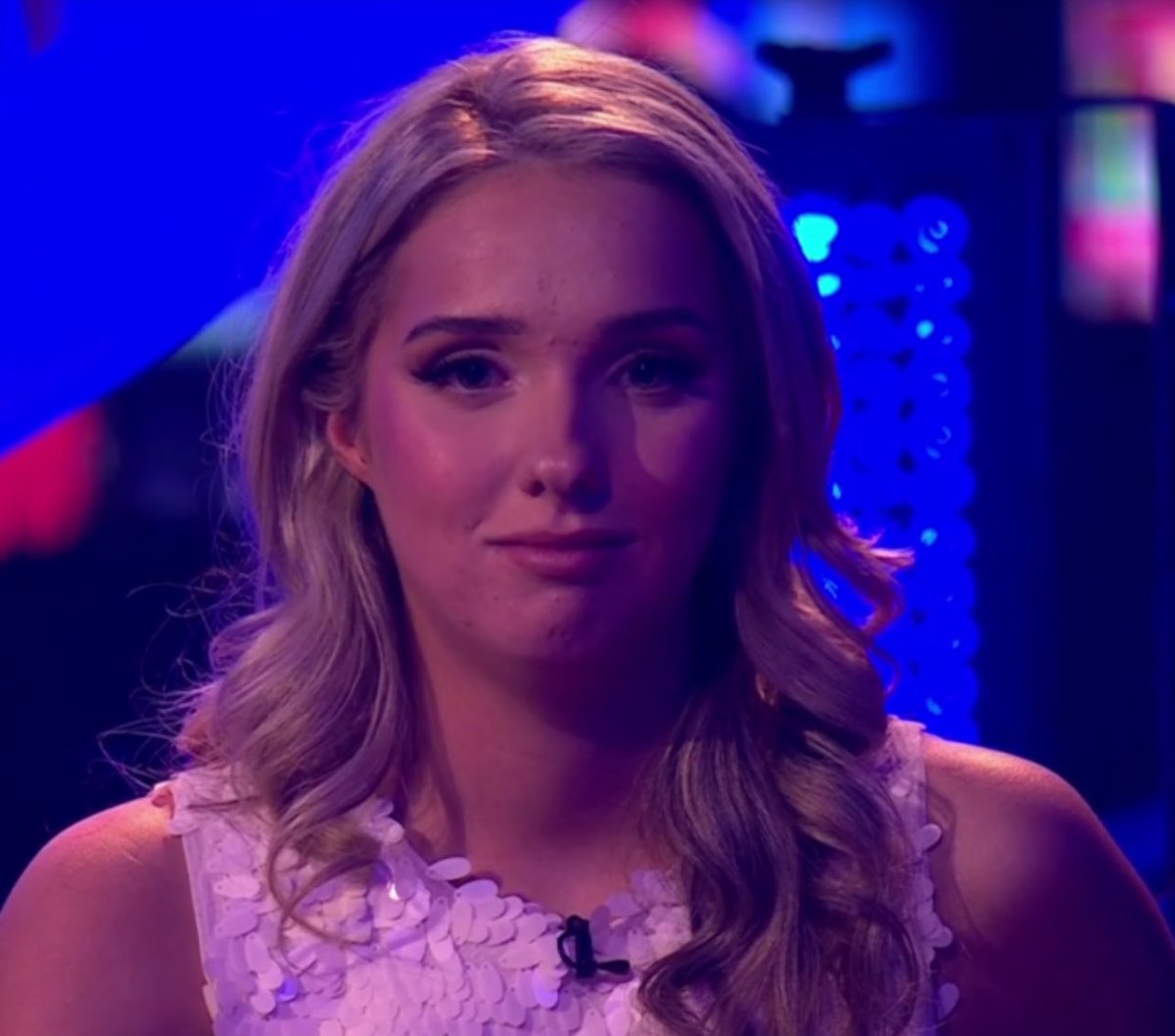 templui's tweet photo. emma saying “i’m sorry for her mum and dad” was actually nastyyy #bbuk https://t.co/tw5mogSRjx