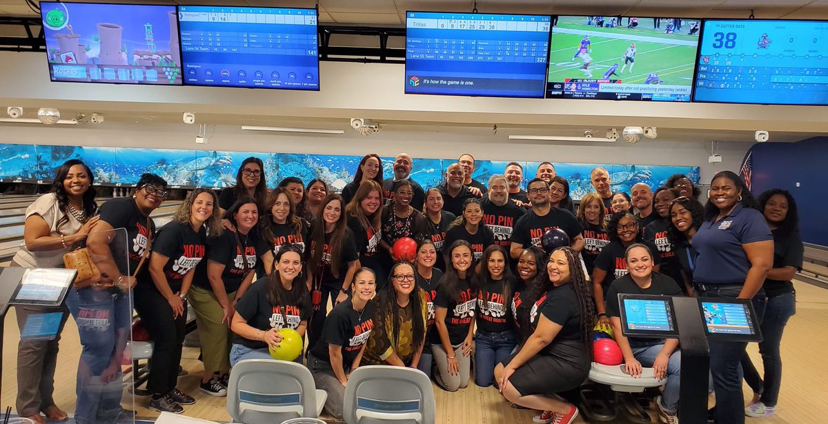 cindymiel's tweet photo. #TeamNRO had a great time networking thanks to @DASA1498 Rock and Bowl event. @MDCPSNorth @NikeytaLeads @natalie_charlot @SuptDotres https://t.co/CpgnmzirRV