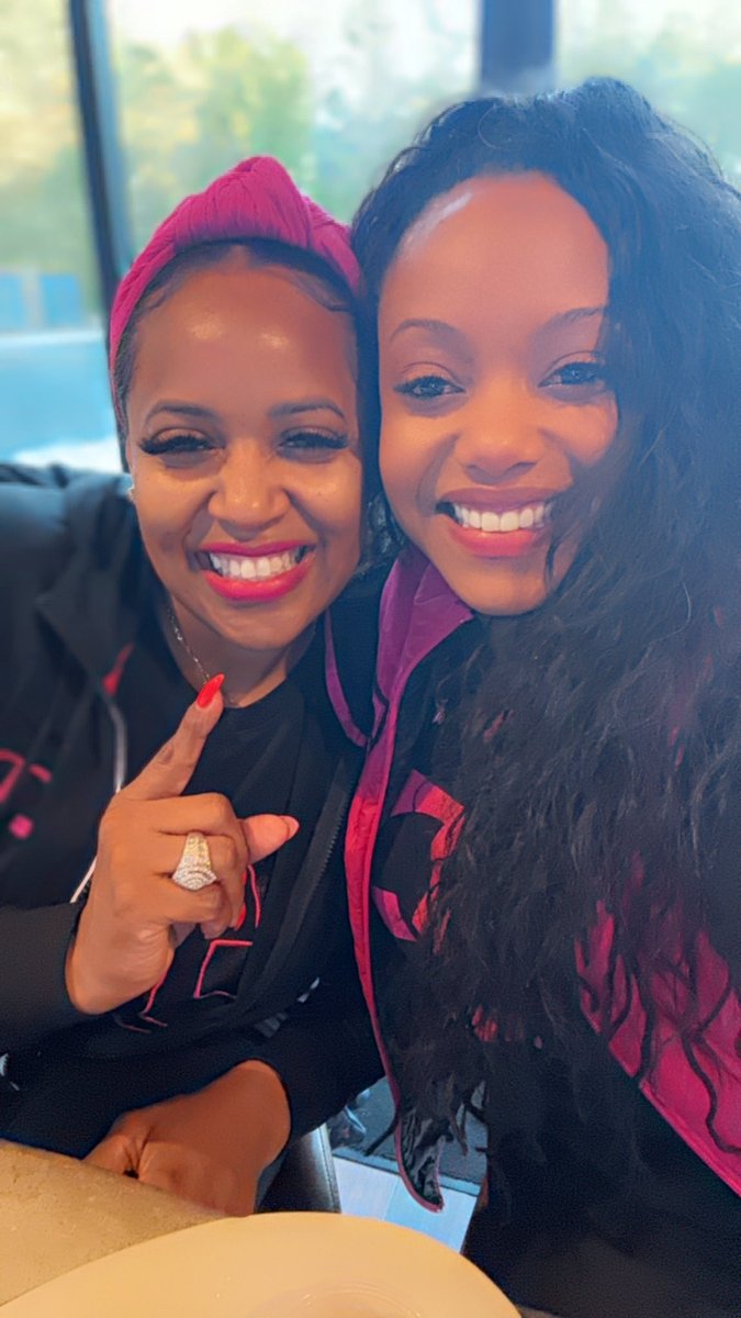 _Magda_Colin's tweet image. We coming for the #1 Spot #Top20 🤑🏆