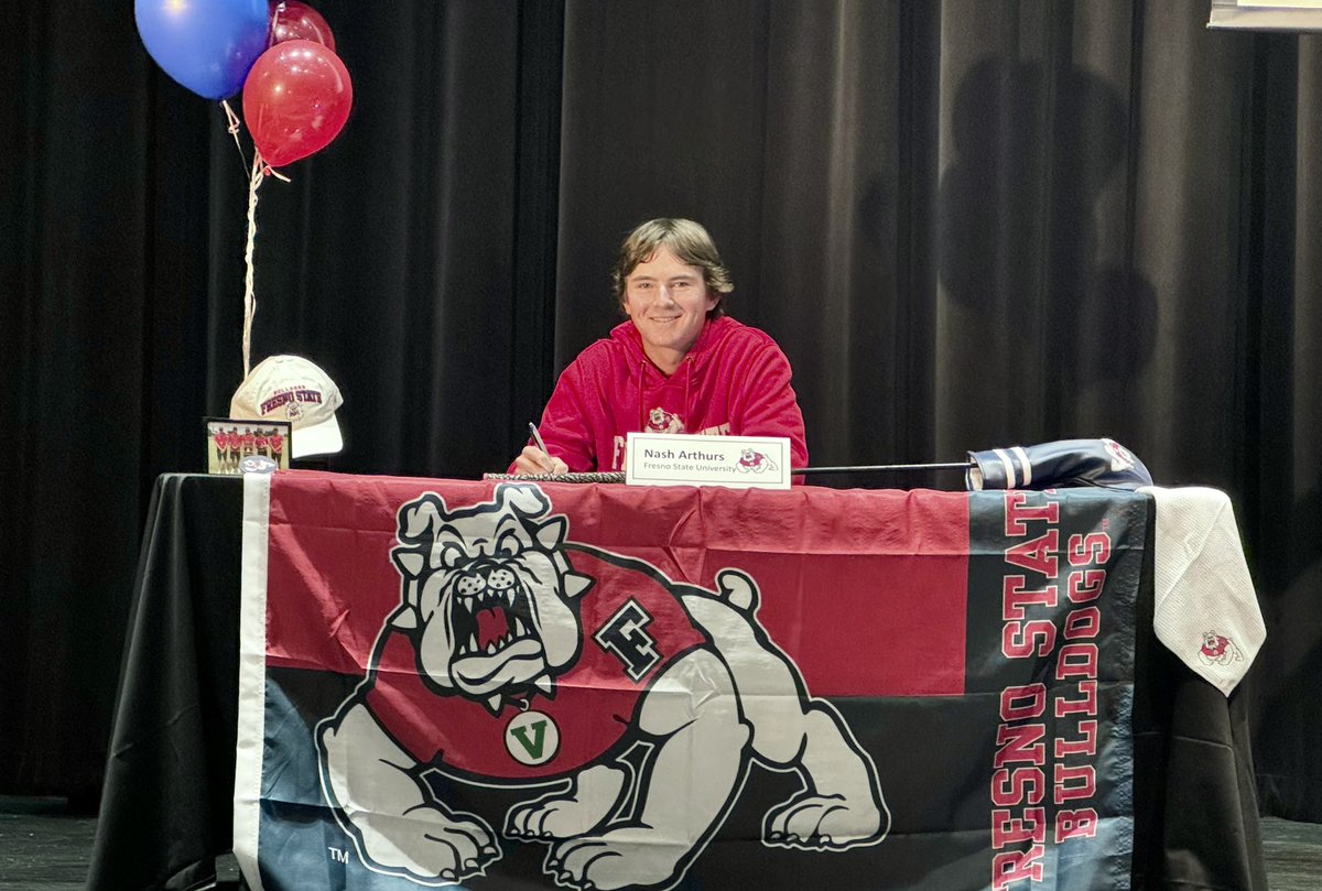 LibertyLionsGo1's tweet photo. The Liberty Lions Boy’s Golf program would like to congratulates Nash Arthurs on signing with Fresno State! We are so proud of you and can’t wait to see you shine at the next level. Fresno St. is getting a DAWG! But once a Lion always a Lion! 🦁 #WeAreLiberty https://t.co/okhkQ5vGRI
